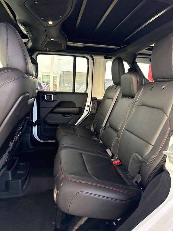 new 2026 Jeep Wrangler car, priced at $60,577