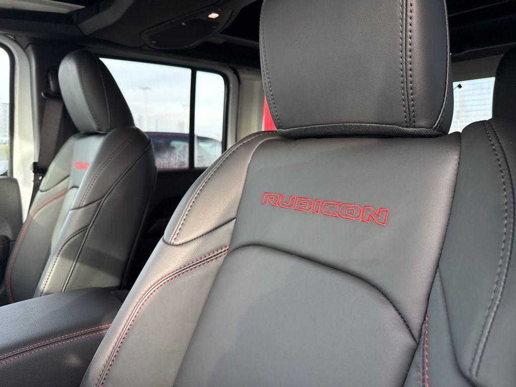 new 2026 Jeep Wrangler car, priced at $60,577