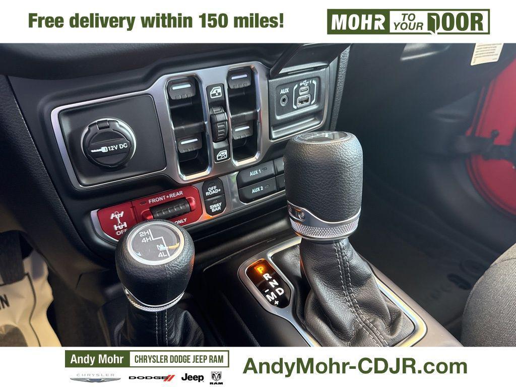 new 2025 Jeep Gladiator car, priced at $51,622