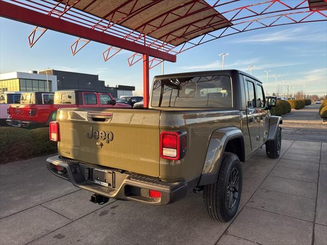 new 2025 Jeep Gladiator car, priced at $49,805