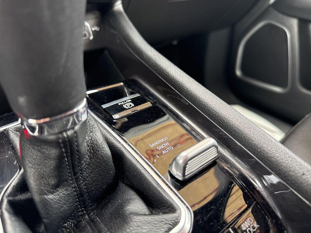 used 2024 Jeep Compass car, priced at $21,000