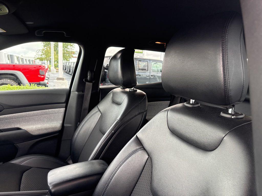 used 2024 Jeep Compass car, priced at $21,000