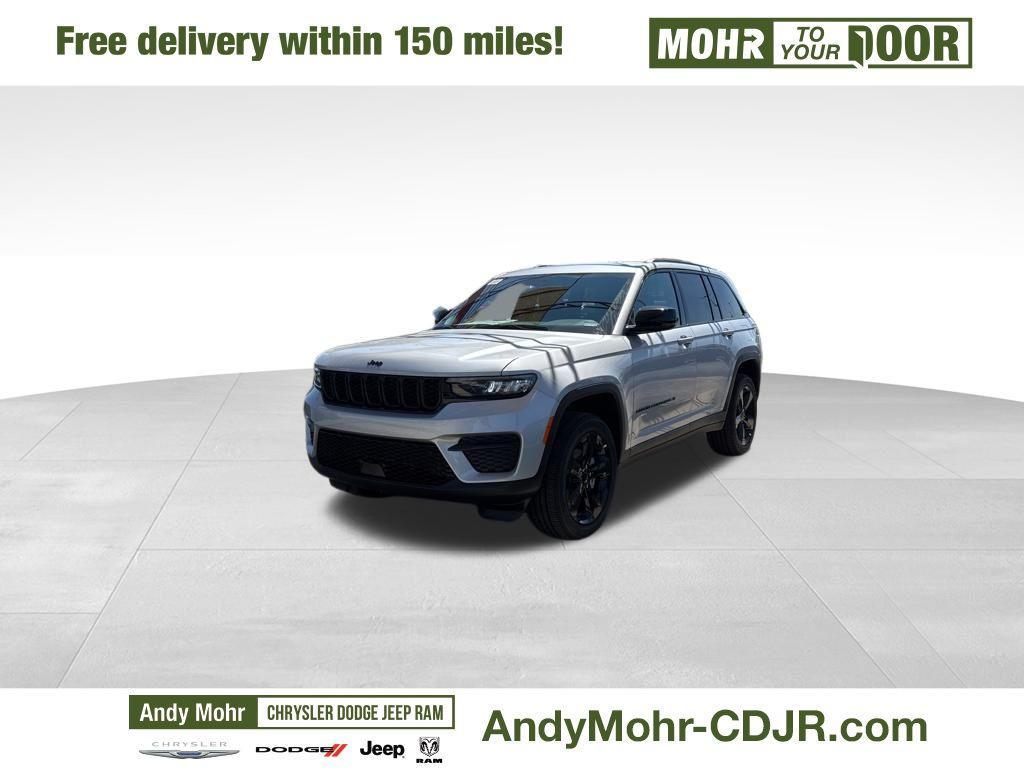 new 2025 Jeep Grand Cherokee car, priced at $45,620