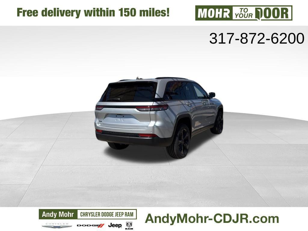 new 2025 Jeep Grand Cherokee car, priced at $45,620