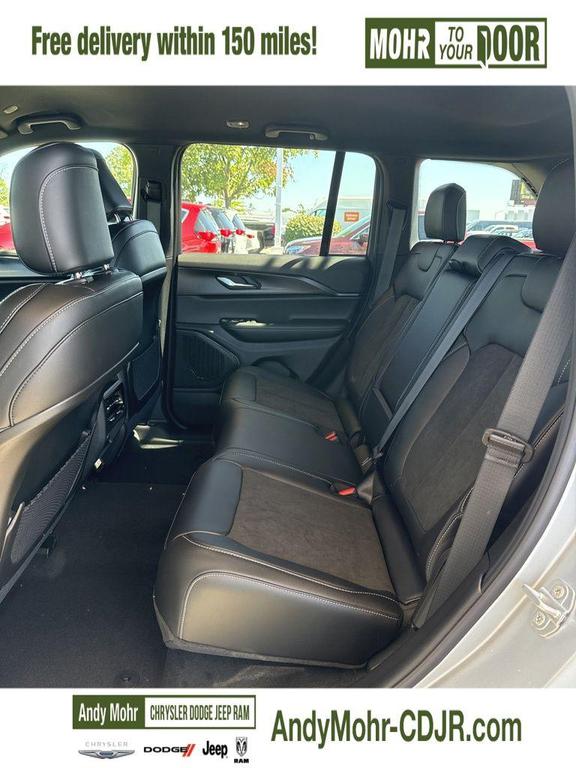 new 2025 Jeep Grand Cherokee car, priced at $45,620