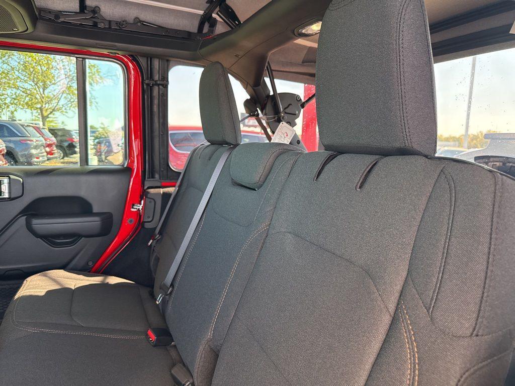 new 2026 Jeep Wrangler car, priced at $39,121