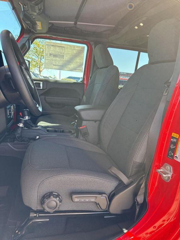 new 2026 Jeep Wrangler car, priced at $39,121