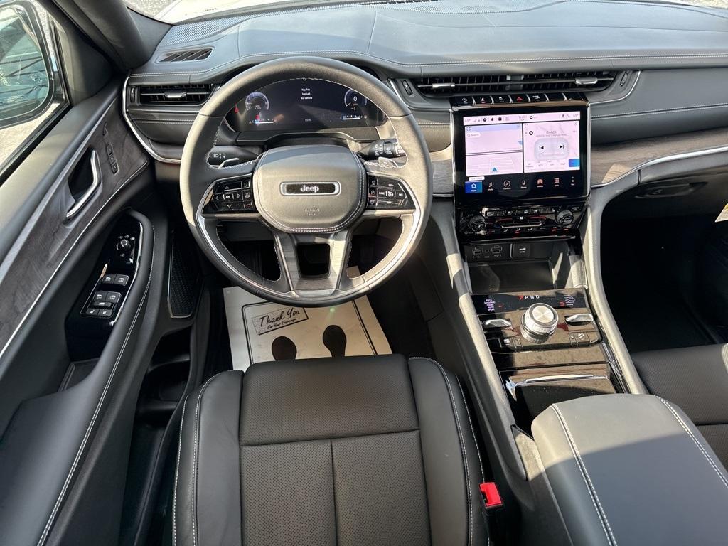 new 2024 Jeep Grand Cherokee L car, priced at $53,845