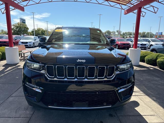 new 2025 Jeep Grand Cherokee car, priced at $48,595