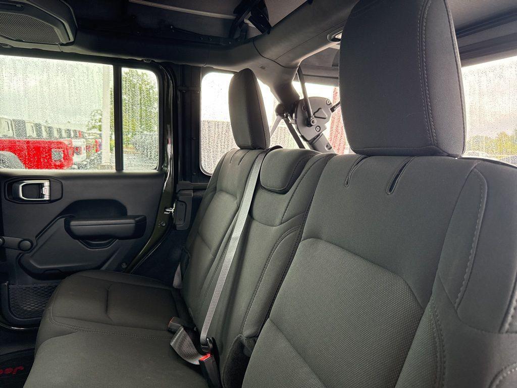 used 2022 Jeep Wrangler Unlimited car, priced at $26,600