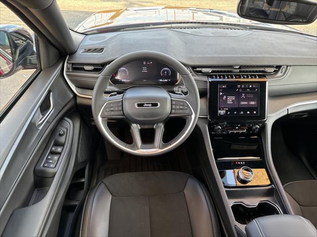 new 2024 Jeep Grand Cherokee L car, priced at $40,280