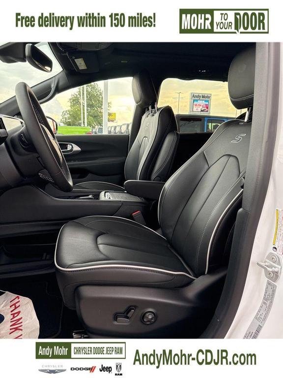 new 2026 Chrysler Pacifica car, priced at $53,105