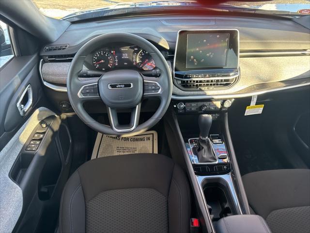 new 2025 Jeep Compass car, priced at $25,000