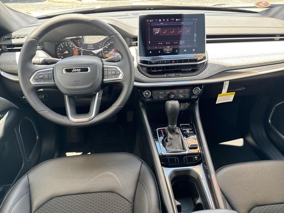 new 2024 Jeep Compass car, priced at $32,242