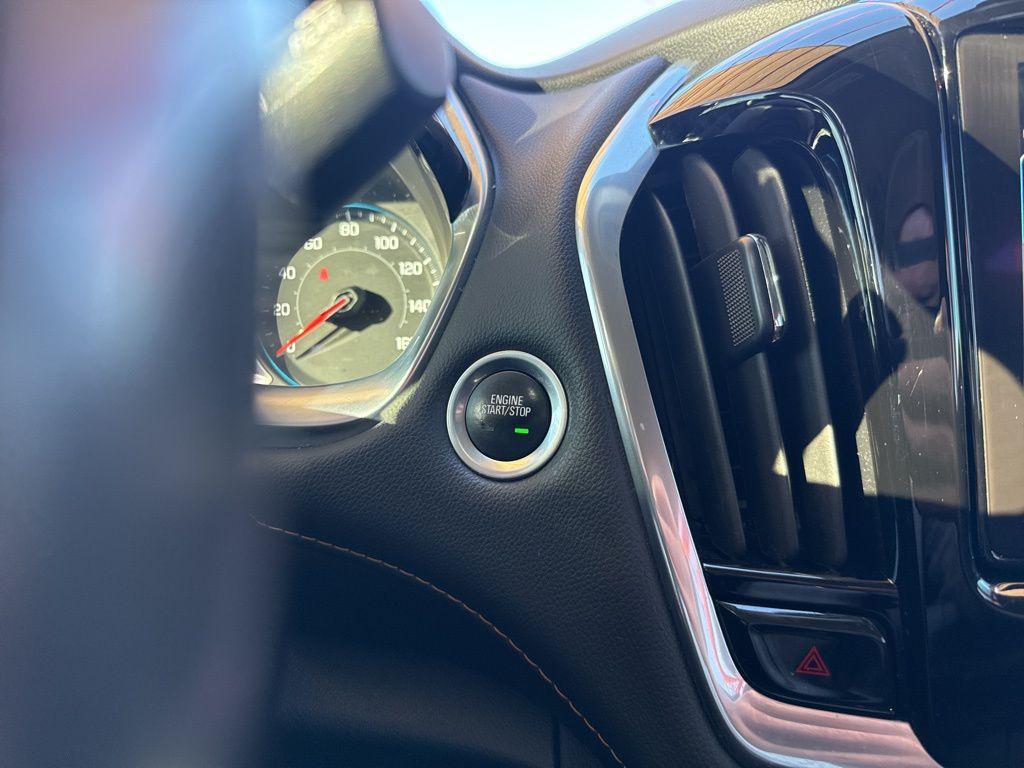 used 2019 Chevrolet Traverse car, priced at $17,900