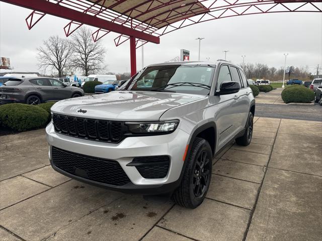 new 2025 Jeep Grand Cherokee car, priced at $40,108