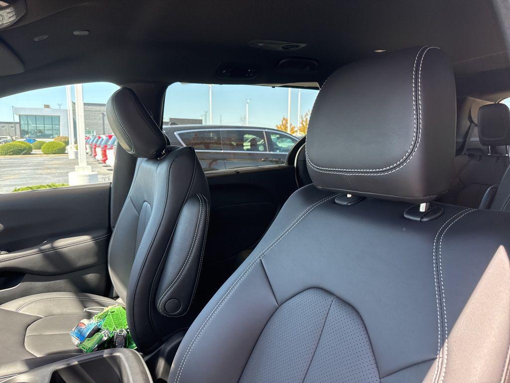 new 2026 Chrysler Voyager car, priced at $38,240