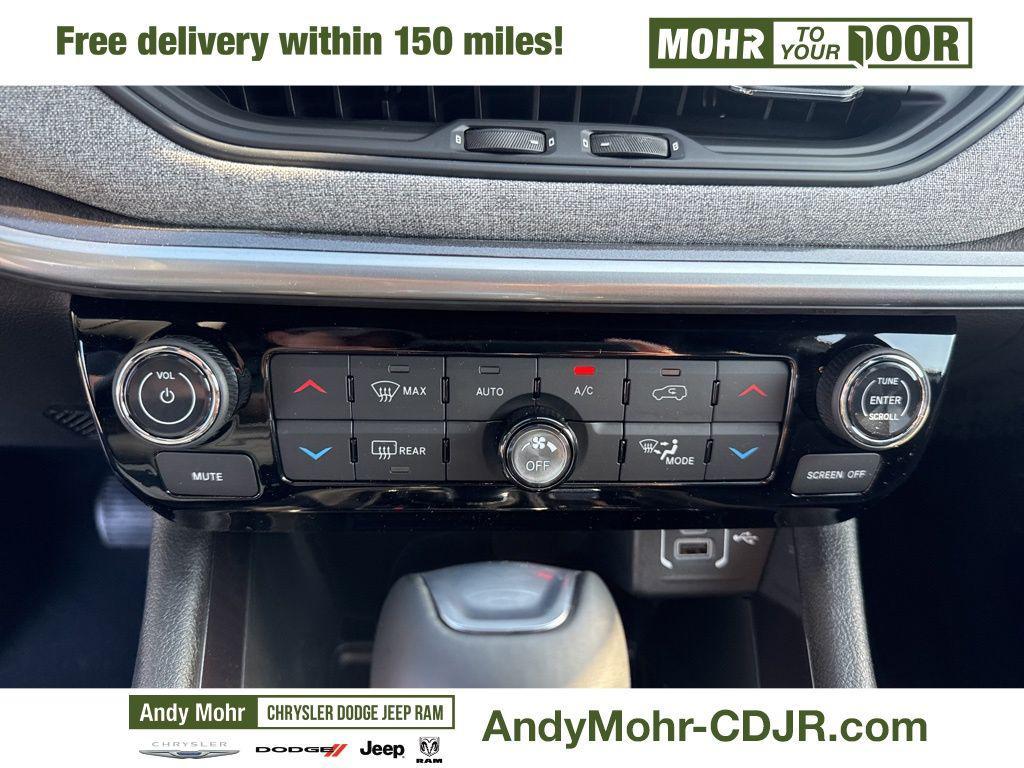 new 2025 Jeep Compass car, priced at $32,824