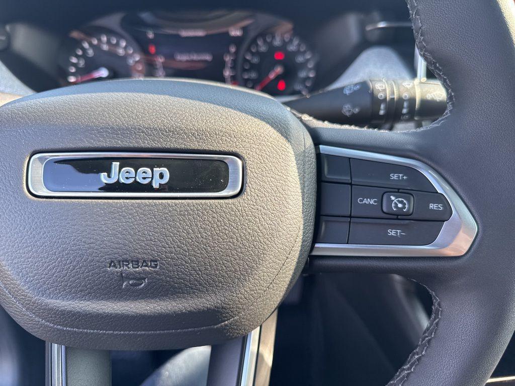 new 2025 Jeep Compass car, priced at $32,624