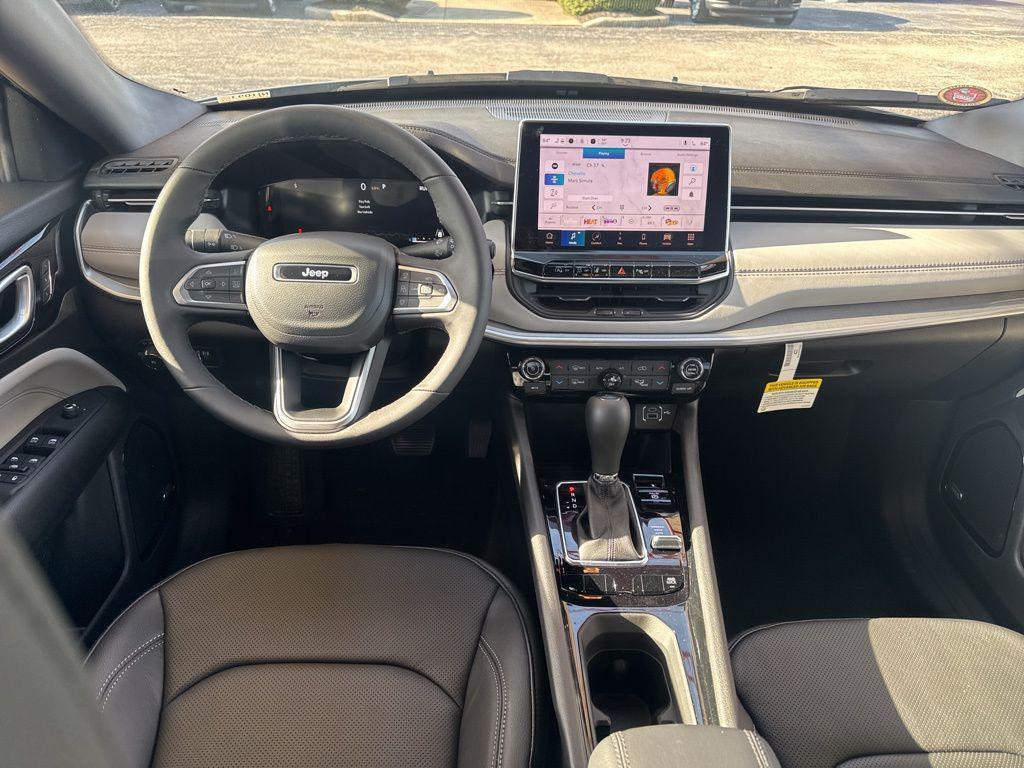 new 2025 Jeep Compass car, priced at $37,305