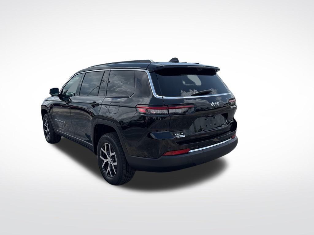 new 2025 Jeep Grand Cherokee L car, priced at $49,085