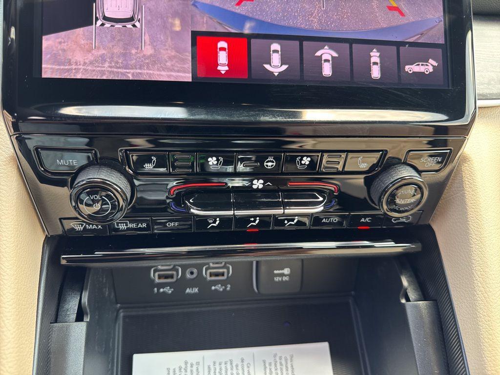 new 2025 Jeep Grand Cherokee L car, priced at $49,085