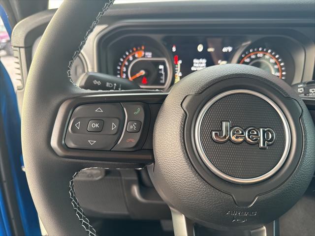 new 2025 Jeep Wrangler car, priced at $46,080