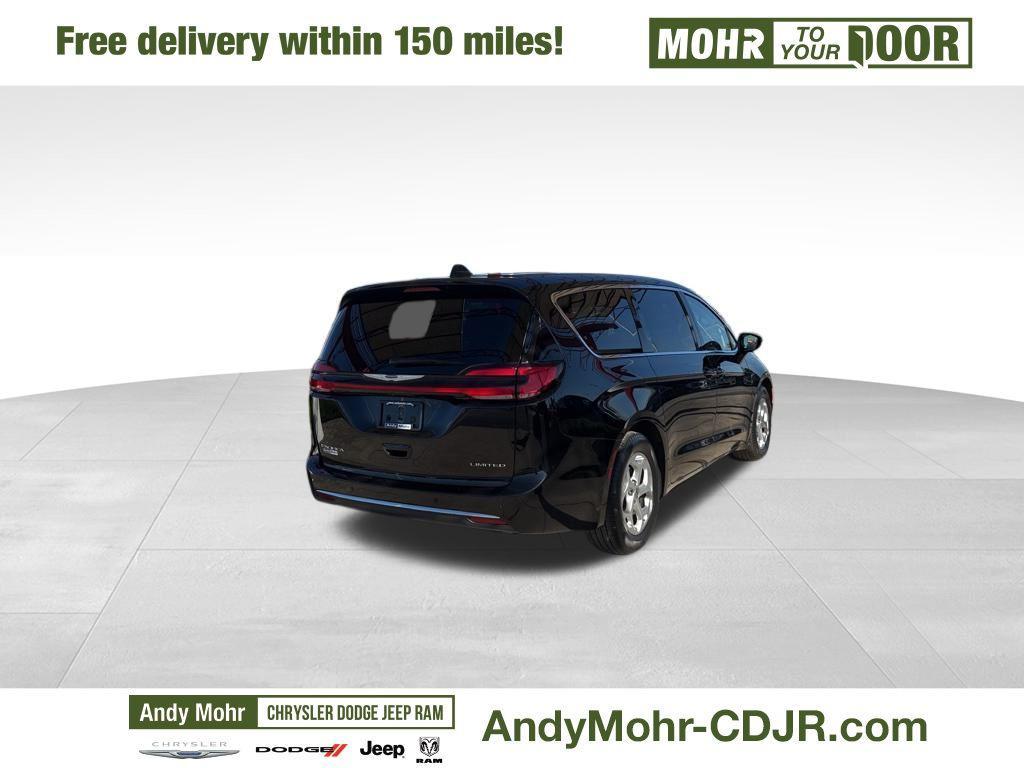 used 2024 Chrysler Pacifica car, priced at $39,500