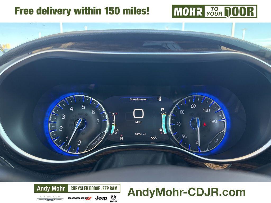 used 2024 Chrysler Pacifica car, priced at $39,500