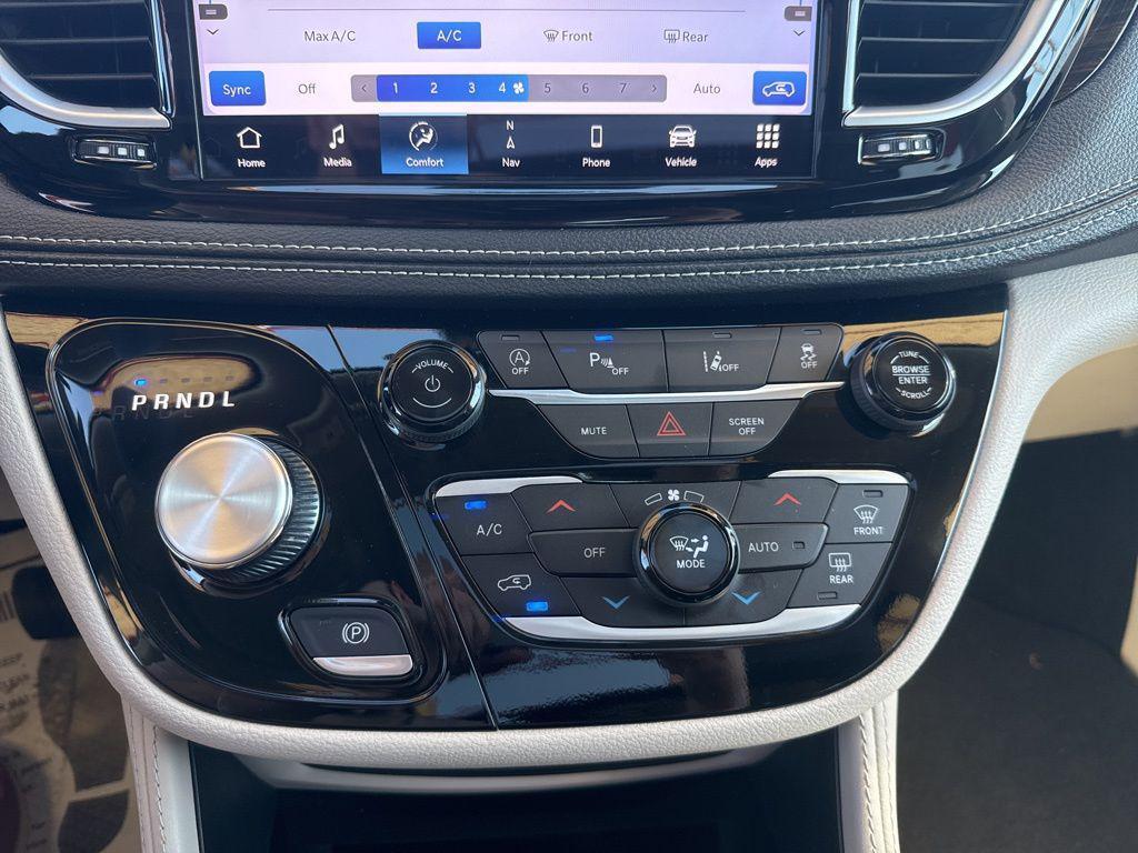 used 2024 Chrysler Pacifica car, priced at $38,200