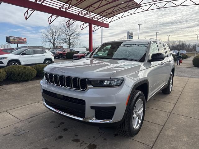 new 2025 Jeep Grand Cherokee L car, priced at $40,195