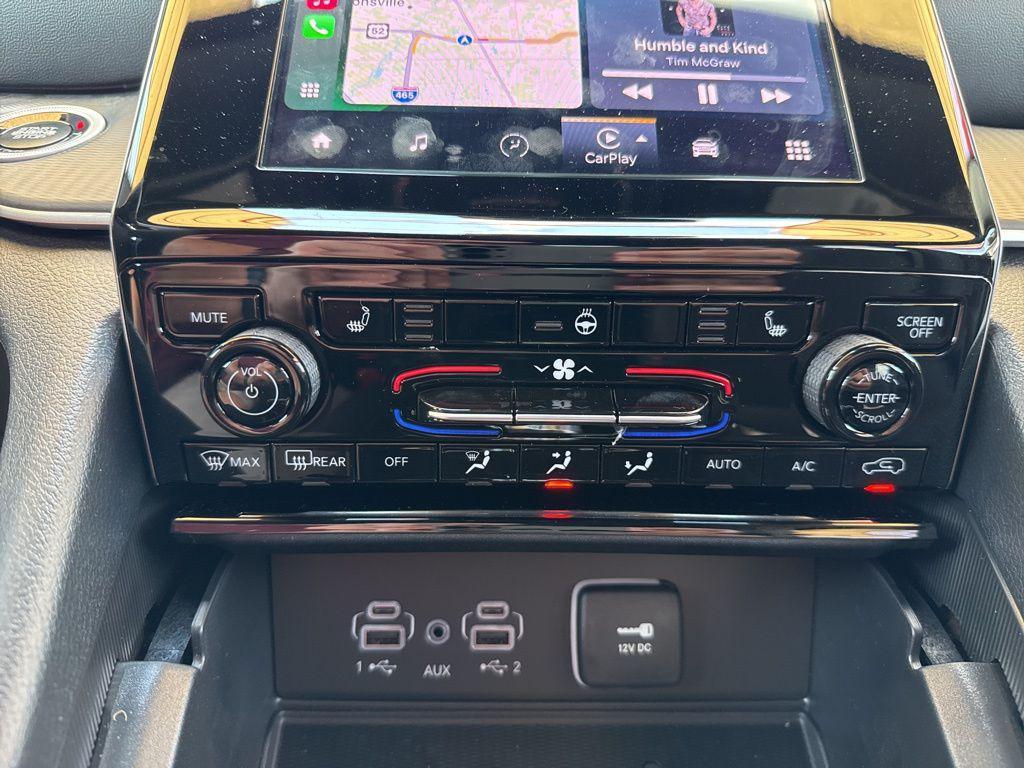 used 2025 Jeep Grand Cherokee car, priced at $39,800