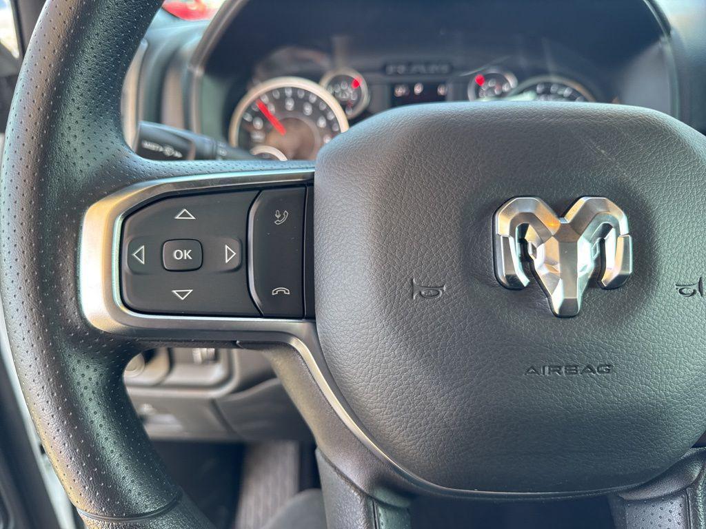 new 2025 Ram 1500 car, priced at $44,564