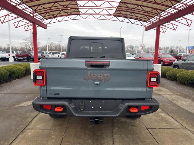 new 2025 Jeep Gladiator car, priced at $50,727