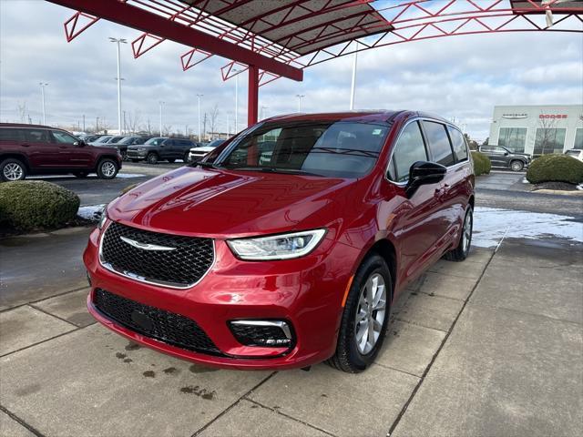 new 2025 Chrysler Pacifica car, priced at $42,008