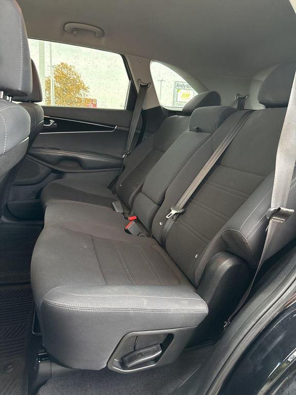 used 2019 Kia Sorento car, priced at $15,400