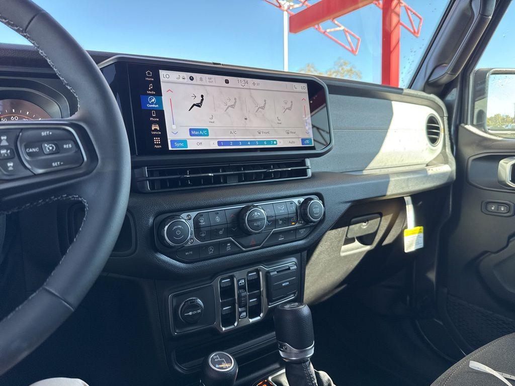 new 2026 Jeep Wrangler car, priced at $48,383