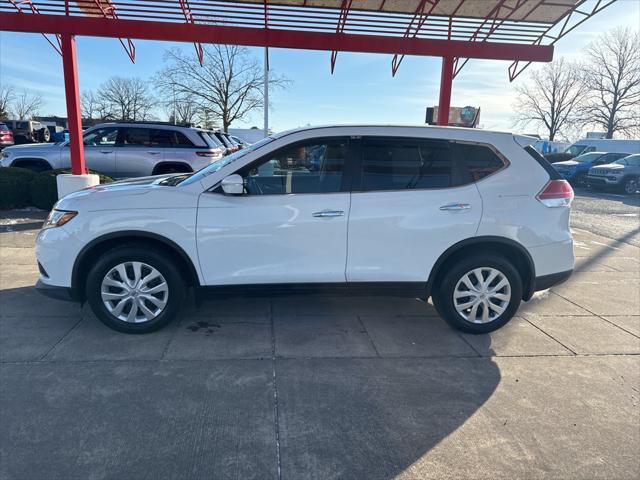 used 2015 Nissan Rogue car, priced at $9,900