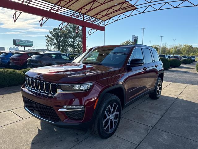 new 2025 Jeep Grand Cherokee car, priced at $45,543