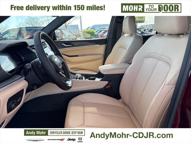 new 2025 Jeep Grand Cherokee car, priced at $49,066