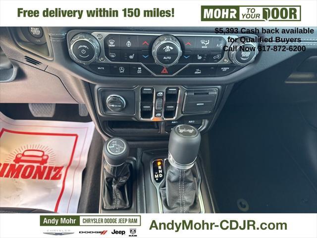 new 2025 Jeep Wrangler car, priced at $57,112