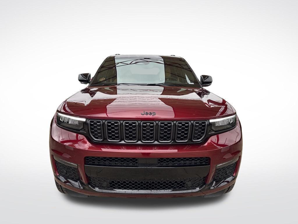new 2025 Jeep Grand Cherokee L car, priced at $64,681