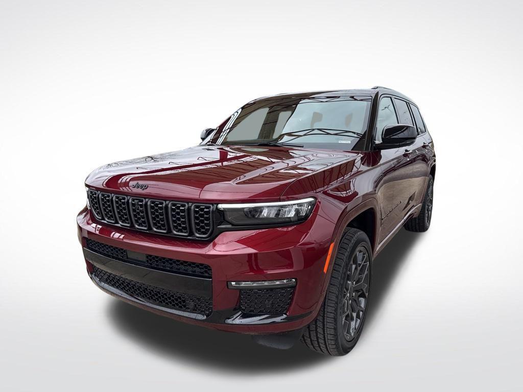 new 2025 Jeep Grand Cherokee L car, priced at $64,681