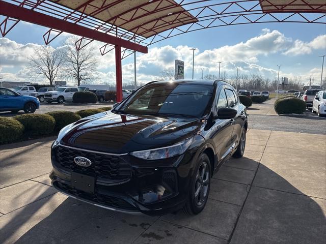 used 2023 Ford Escape car, priced at $25,800