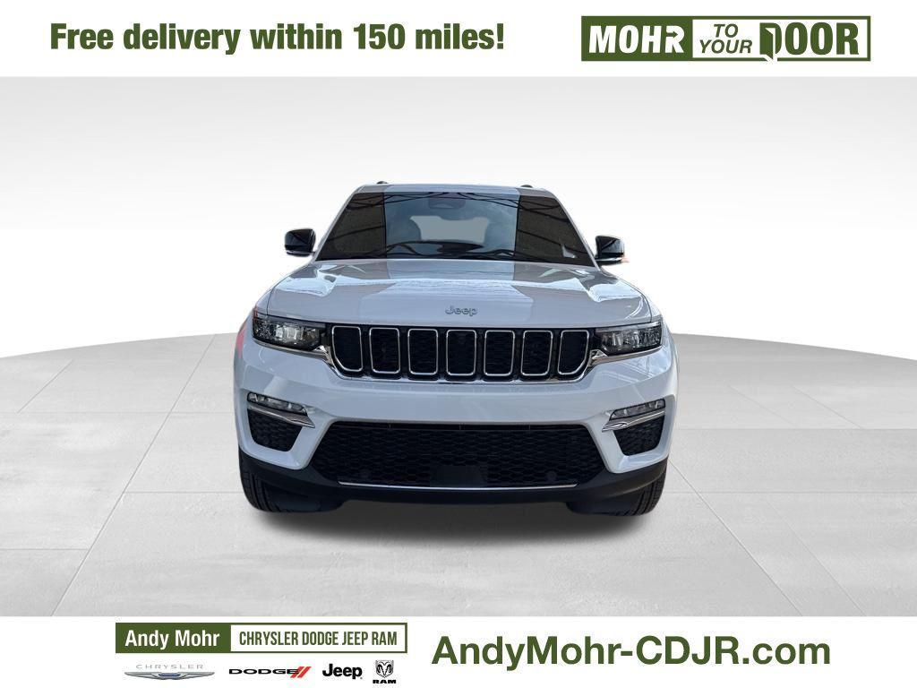 new 2025 Jeep Grand Cherokee car, priced at $48,590