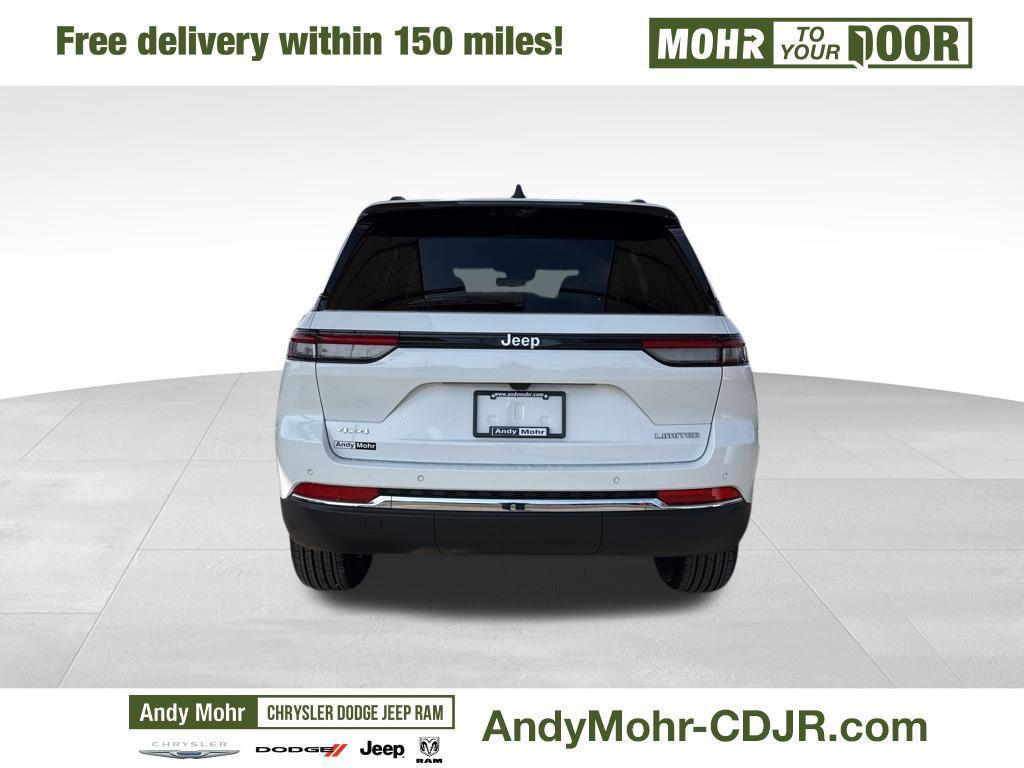 new 2025 Jeep Grand Cherokee car, priced at $48,590
