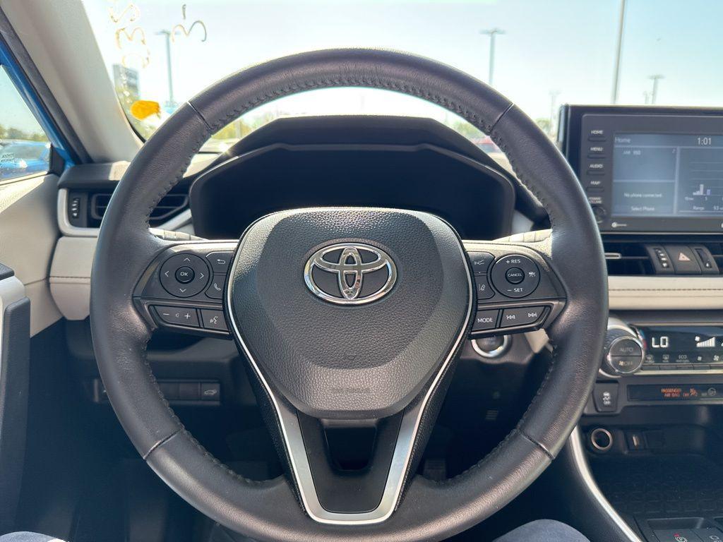 used 2020 Toyota RAV4 car, priced at $30,400