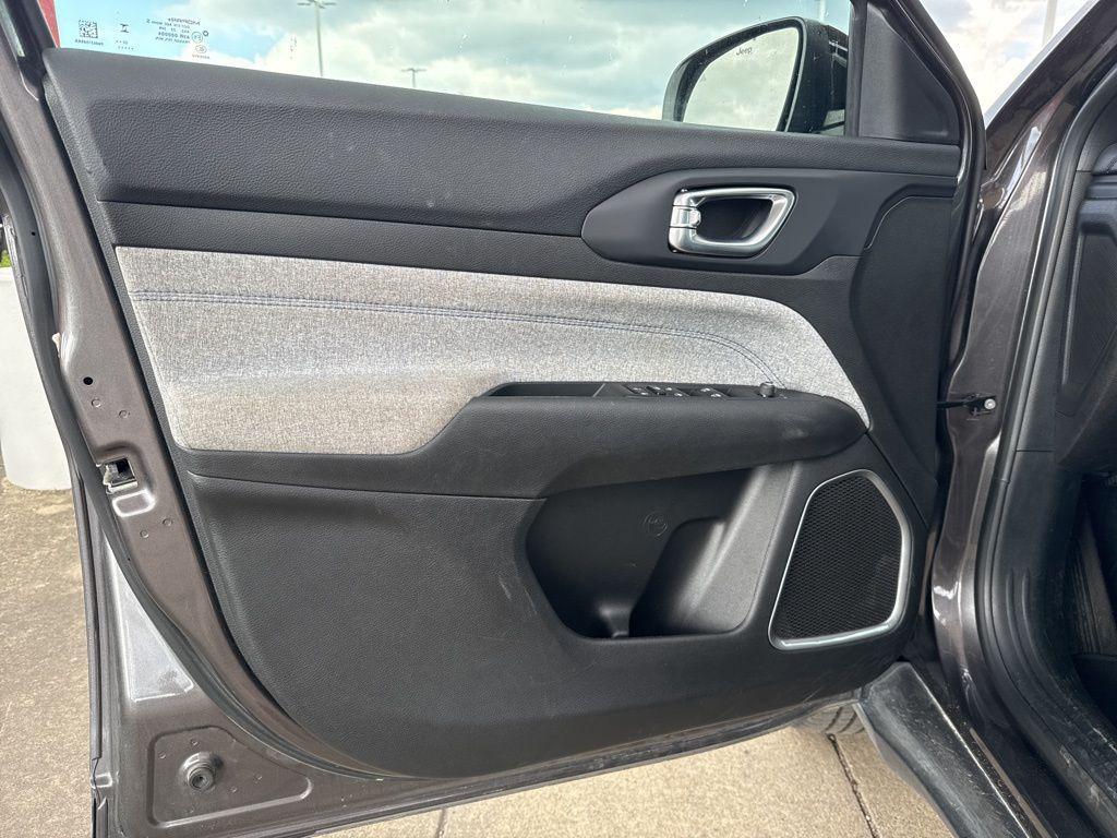 used 2024 Jeep Compass car, priced at $21,288