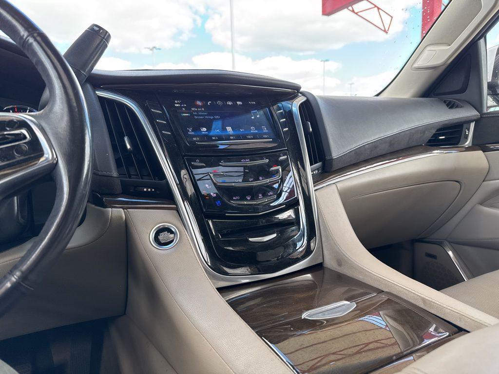 used 2019 Cadillac Escalade car, priced at $36,905