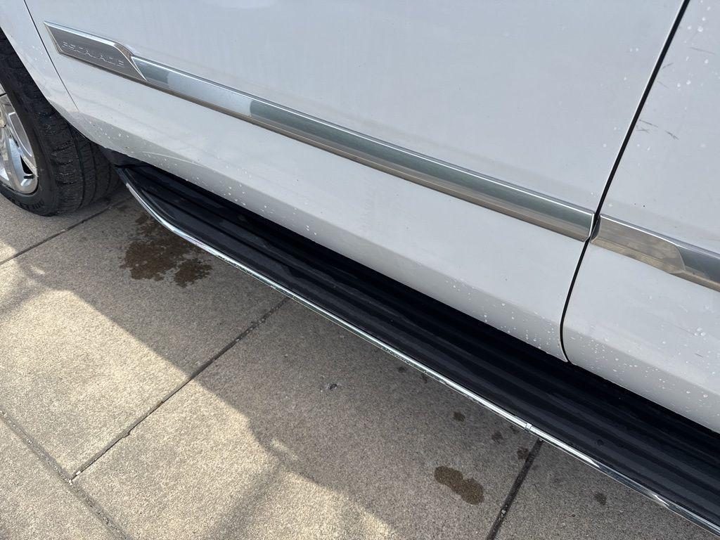 used 2019 Cadillac Escalade car, priced at $36,905